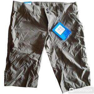 Green Columbia Hiking Shorts- Size 2